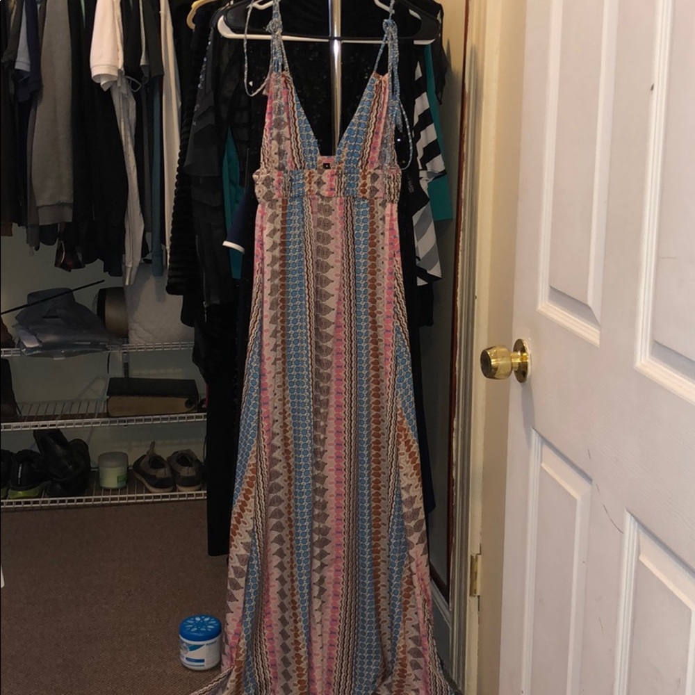 LULUS Maxi Dress